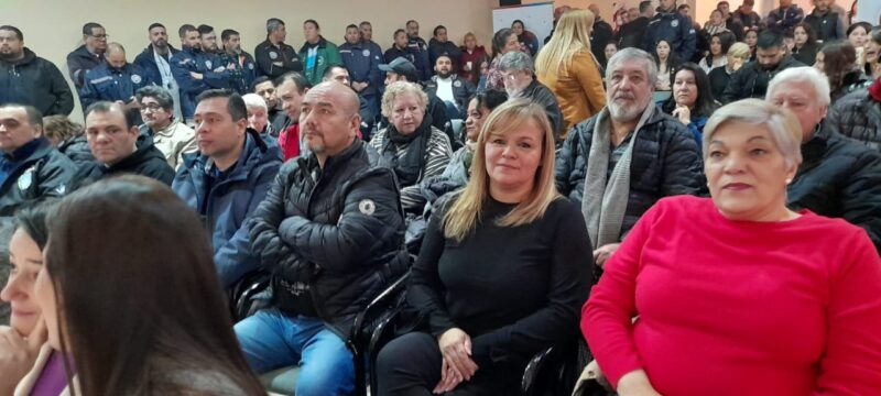 Fuerte presencia gremial en la firma del amparo colectivo – Provincia 23