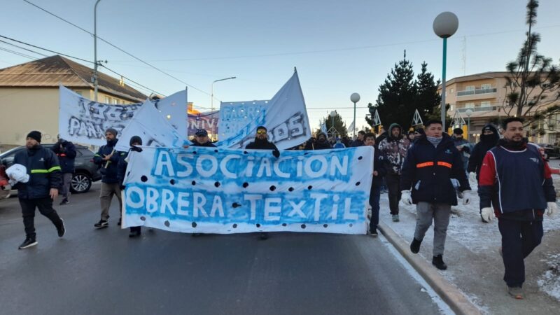 “No podemos salvar a la empresa con el bolsillo de los trabajadores”, dijo López